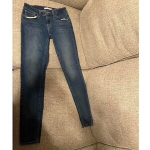 Levi Jeans Skinny size 27